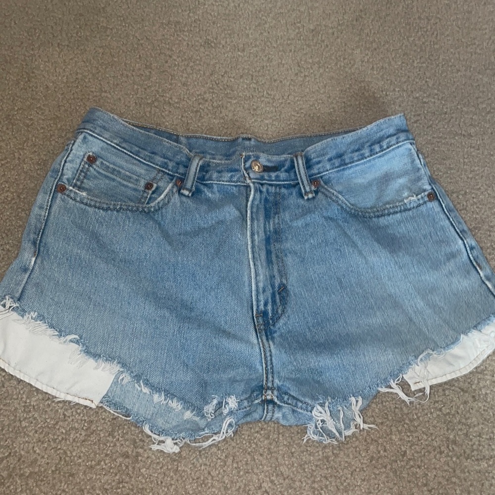 Levi women’s jean shorts